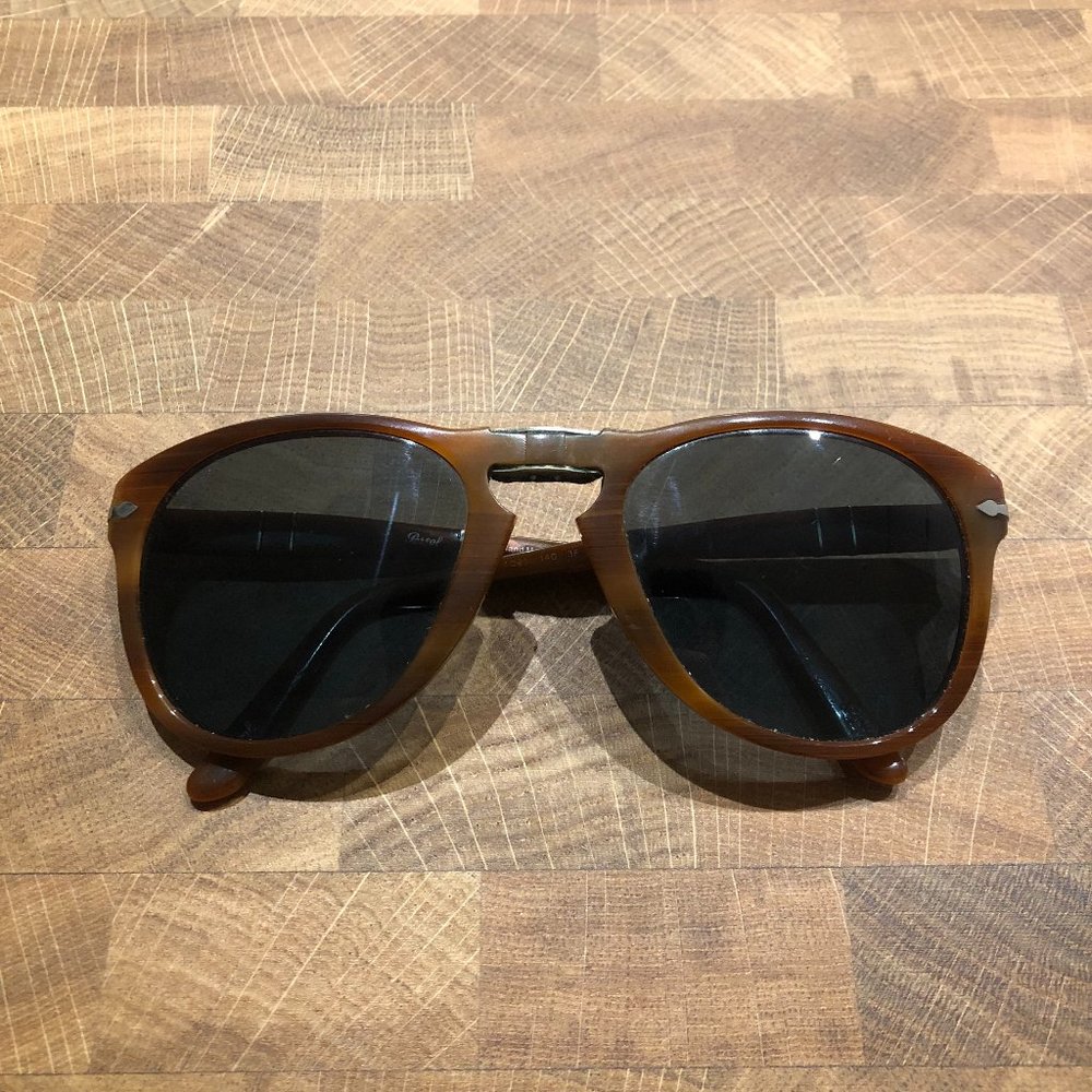Authentic Persol Men's Folding Designer Sunglasses - 714 Style - Polarized